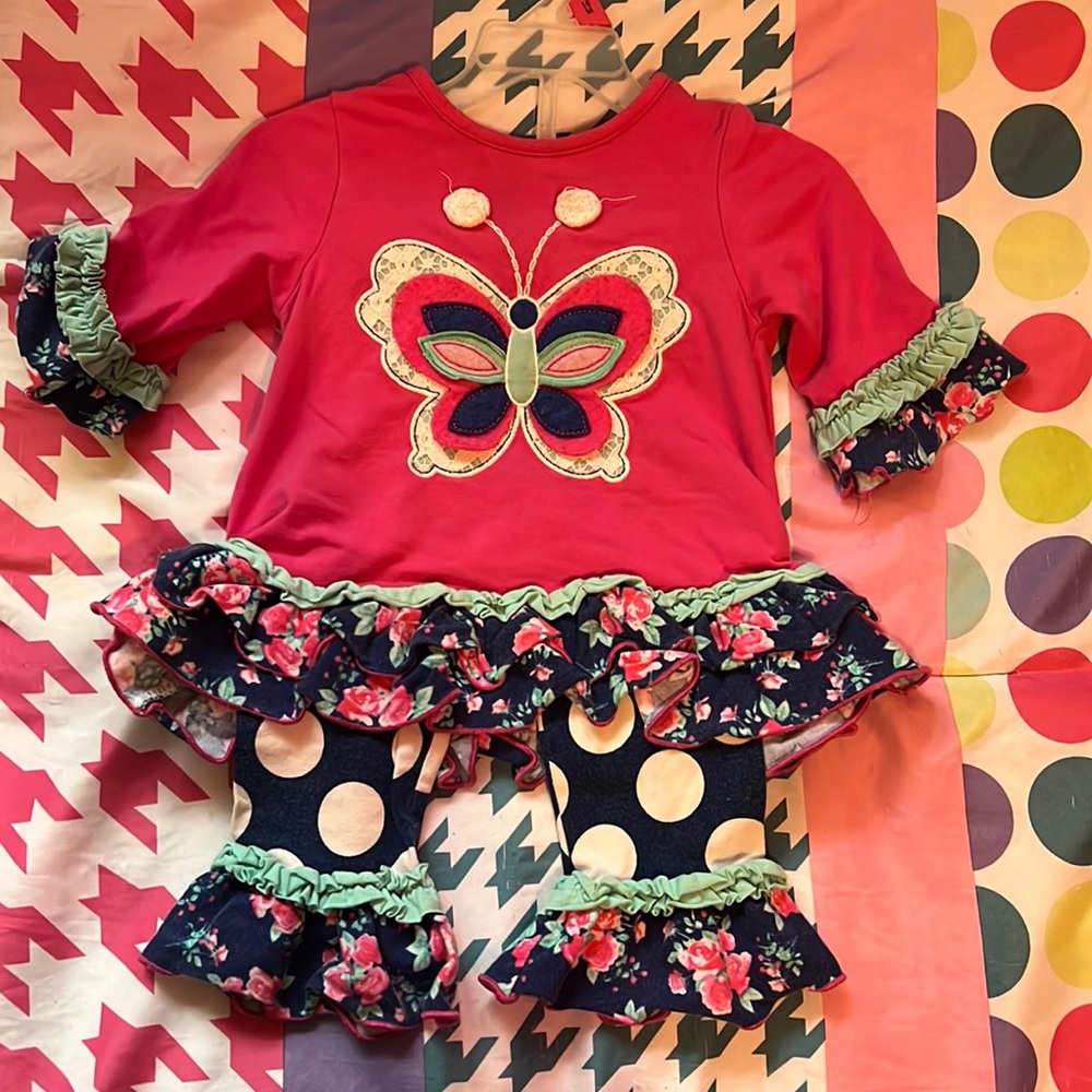 Ruffle top and pants